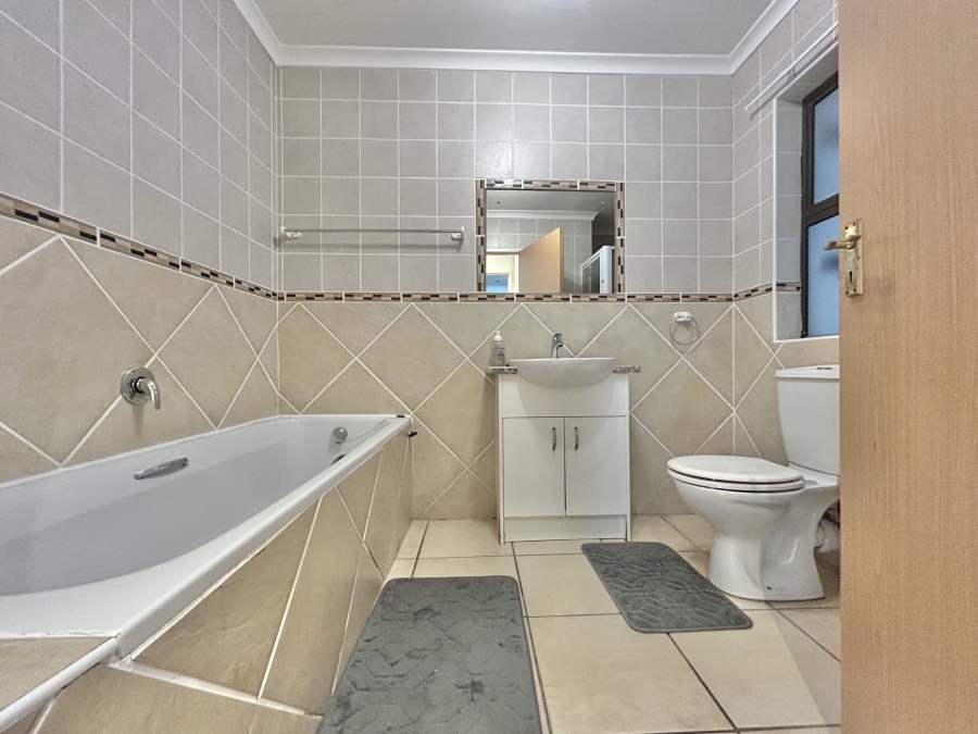 3 Bedroom Property for Sale in Kabeljauws Eastern Cape